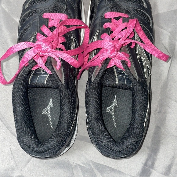 Wave Rally 5 Wmns Volleyball shoe size 7.5 - Picture 4 of 5